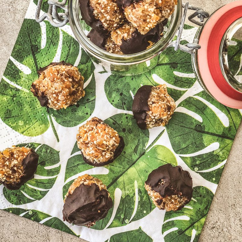 Energy balls aux fruits secs, dattes et abricots
