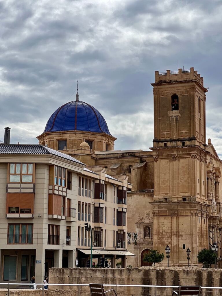 Elche costa blanca