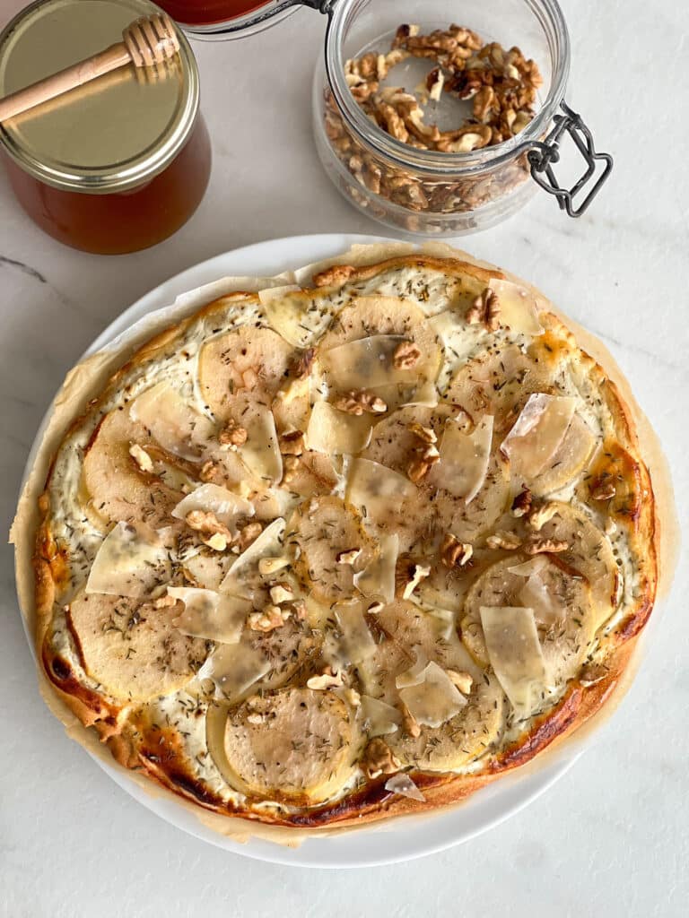 Pizza blanche aux poires