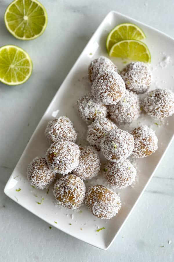 Energy balls coco et citron vert : 4 ingrédients, 10 min, 0 cuisson