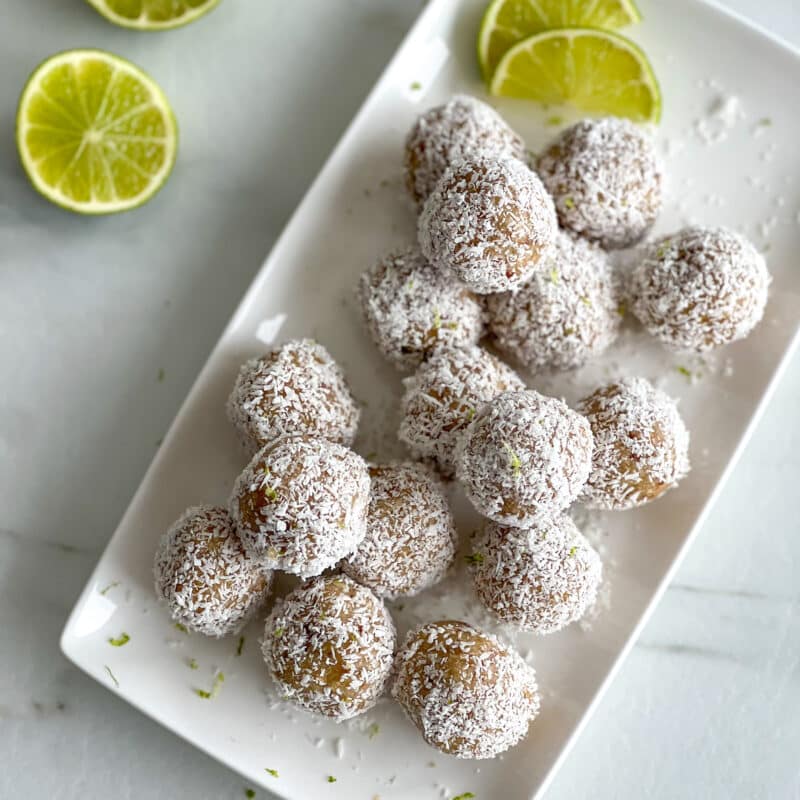 Energy balls coco et citron vert : 4 ingrédients, 10 min, 0 cuisson